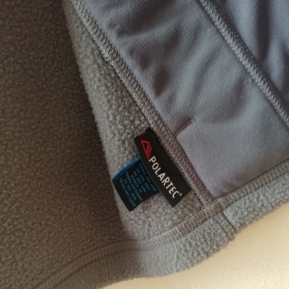 Eastern Mountain Sports fleece vest - Picture 3 of 8